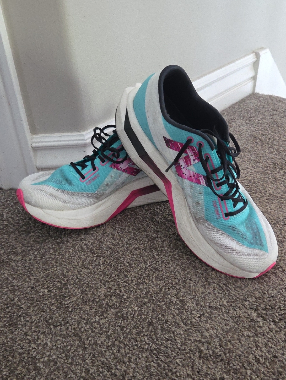 Men's New Balance Fuel Cell Super Comp Elite V4